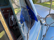 Load image into Gallery viewer, Vent Window Air Deflectors Breeze Breezies Airflow Deflectors Pair