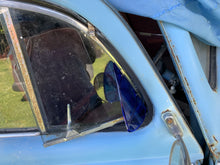 Load image into Gallery viewer, Vent Window Air Deflectors Breeze Breezies Airflow Deflectors Pair