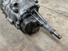 Load image into Gallery viewer, Swingaxle Gearbox Reconditioned 1500 Beetle DC0579475