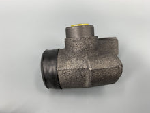 Load image into Gallery viewer, Wheel Cylinder Kombi Front Left 1954-1963