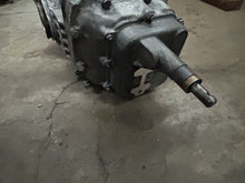 Load image into Gallery viewer, Bus Box Kombi Gearbox 5 Rib 1800 Code: CM05065