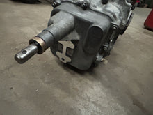 Load image into Gallery viewer, Bus Box Kombi Gearbox 5 Rib 1800 Code: CM05065