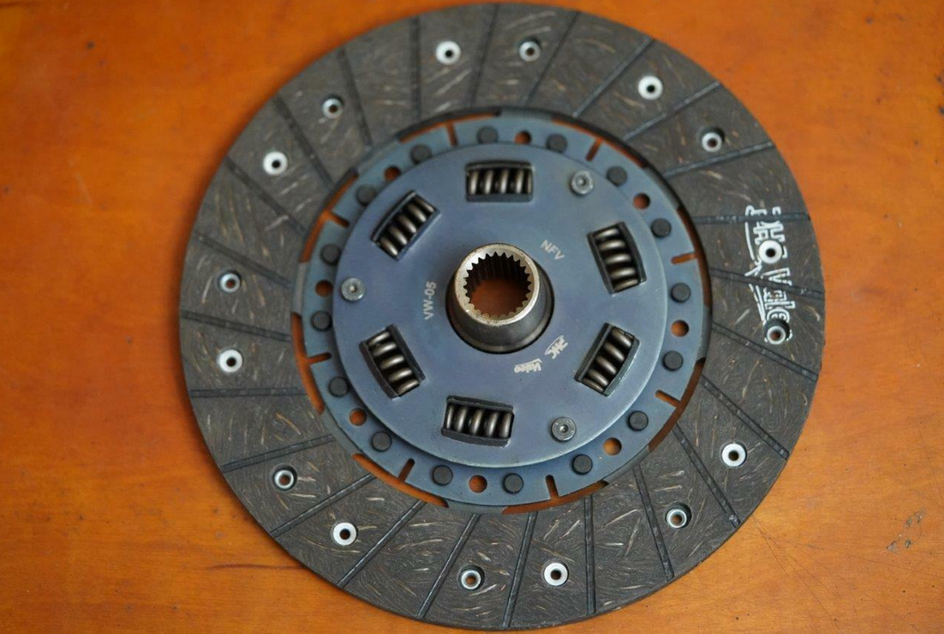Clutch Disc 200mm Sprung Valeo