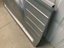 Load image into Gallery viewer, Bulkhead Type 2 Kombi 1955-1962 Rising Sun