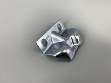 Load image into Gallery viewer, Catch Plate Engine Lid Deck Lid Latch Catch Plate Type 2 Kombi 1972-1979
