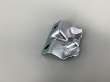 Load image into Gallery viewer, Catch Plate Engine Lid Deck Lid Latch Catch Plate Type 2 Kombi 1972-1979