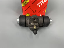 Load image into Gallery viewer, Wheel Cylinder Rear Type 3 Type 4 1966 on TRW