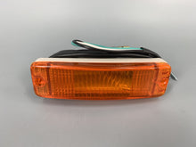 Load image into Gallery viewer, Indicator Beetle Front Bumper Amber Japan Mexico Each