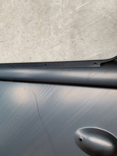 Load image into Gallery viewer, Door Skin Complete Kombi 1968-1979 Right