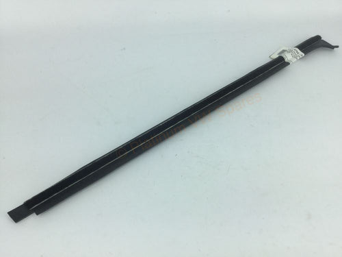 Scraper Inside Door Right With 4 Clips Type 1 Beetle 1968-77